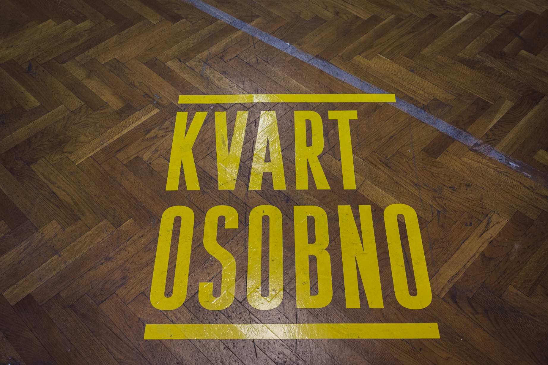 Kvart osobno - Neighborhood in-person 01